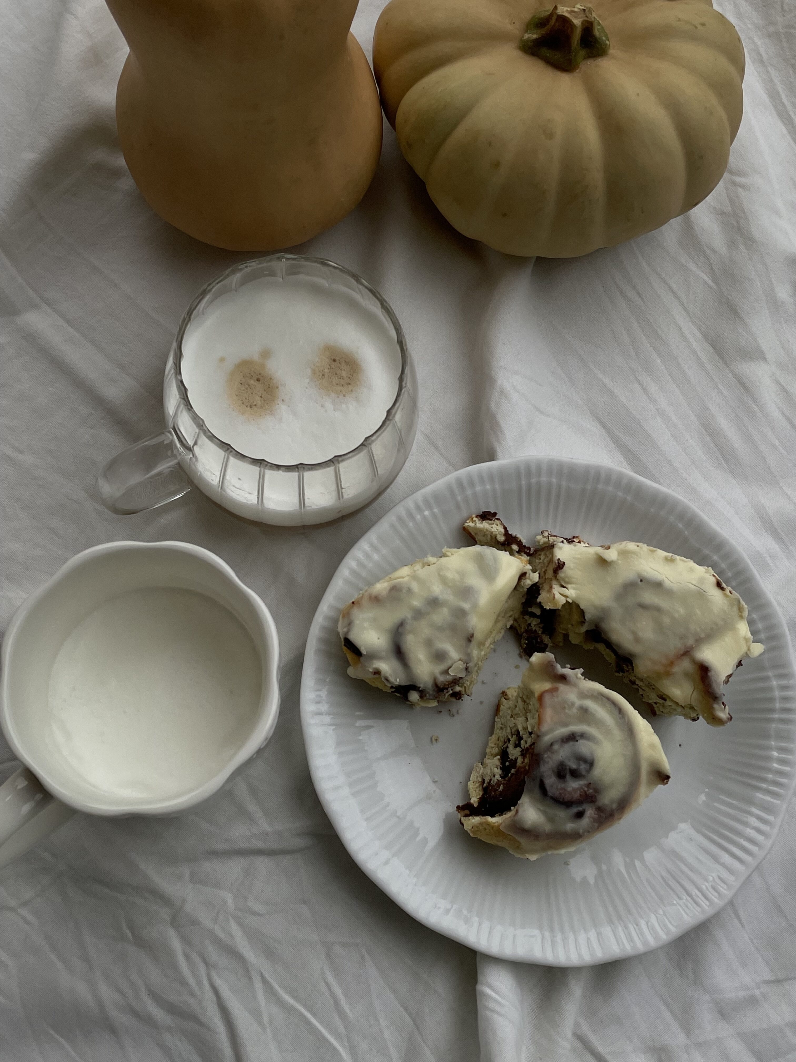 keto cynamonki bez cukru